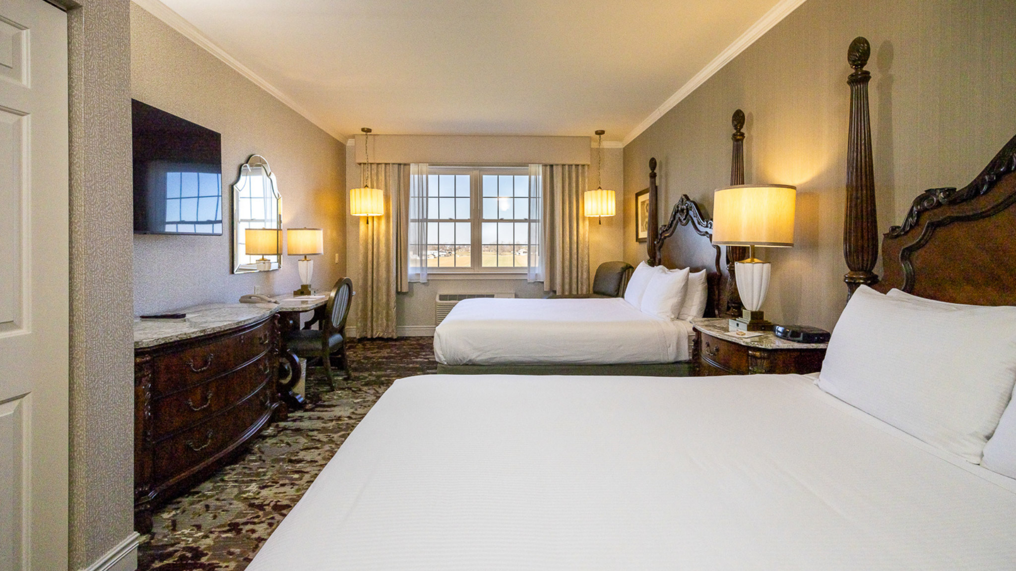 AmishView Double Queen Room with Amish Farmland Views in Lancaster County PA.