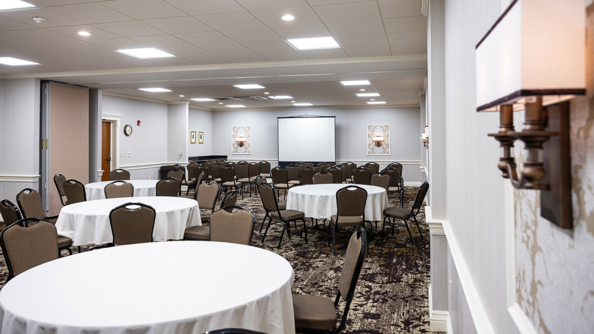 Meeting Room at AmishView Inn & Suites at Plain & Fancy Farm in Lancaster County