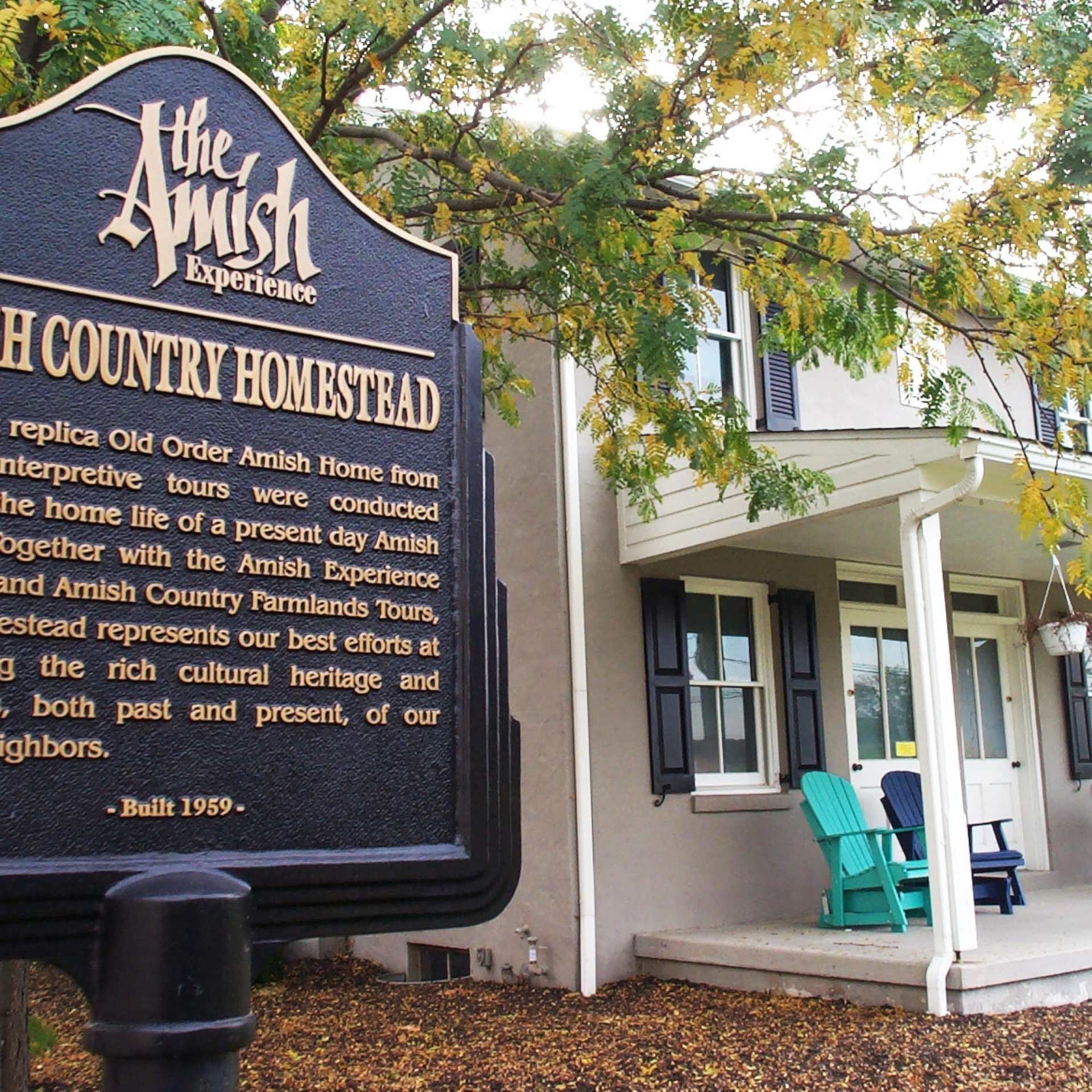 Amish Country Homestead at Plain & Fancy Farm in Bird-in-Hand